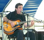 Smiling Jack Smith at The Shore Acoustic Stage 2004